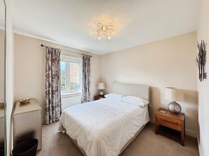 Photo 7- click for photo gallery